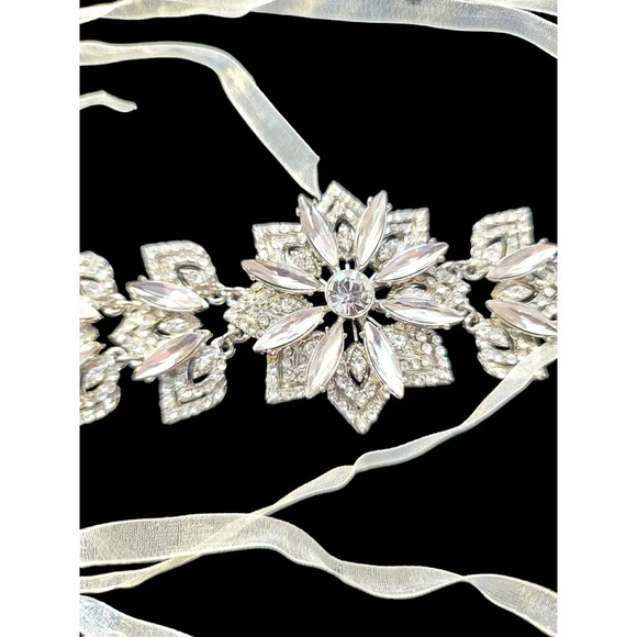 Sparkling Rhinestone Wedding Tie Headband - Picture 3 of 8